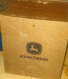 John Deere ENGINE CONTROLLER RE526588 - Deere